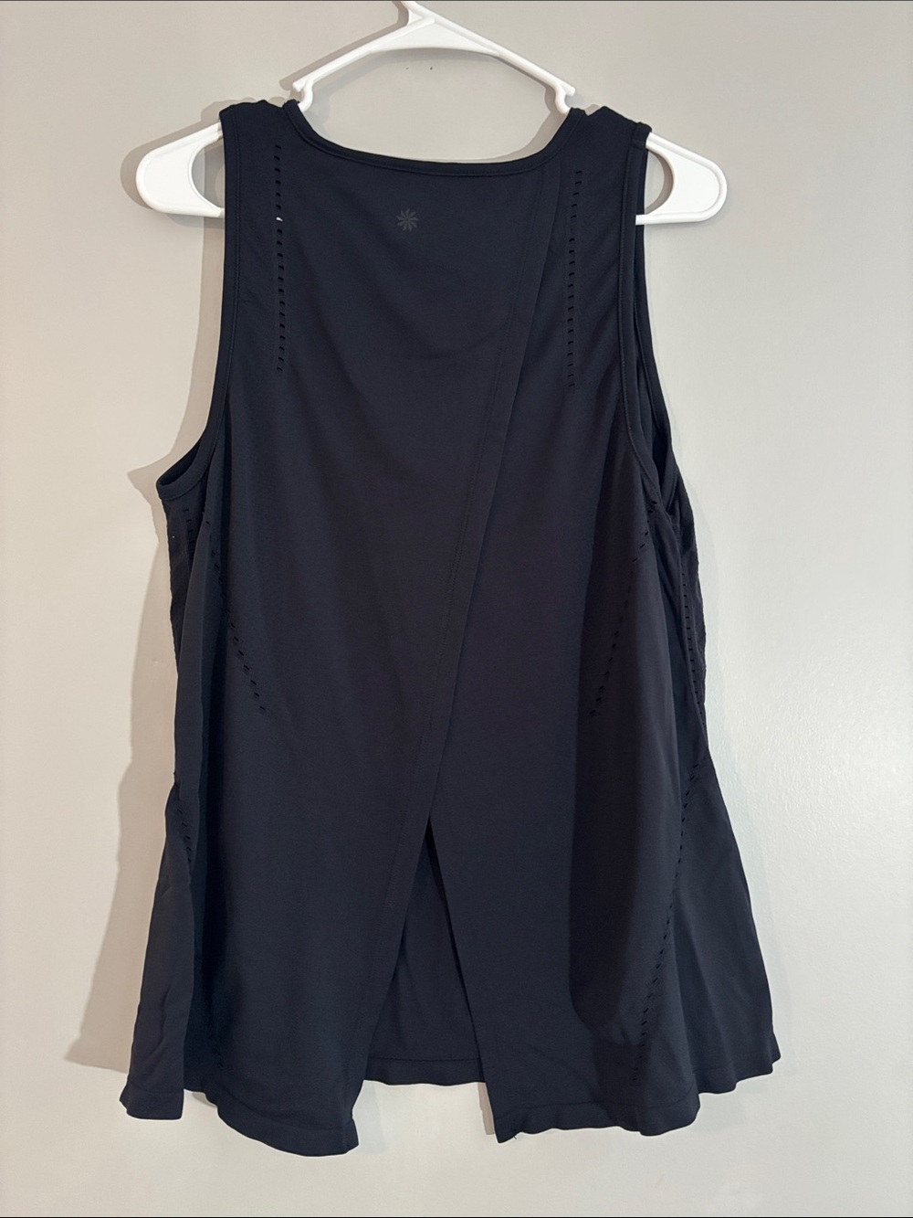 Athleta Black Performance Racerback Tank - Picture 3 of 3